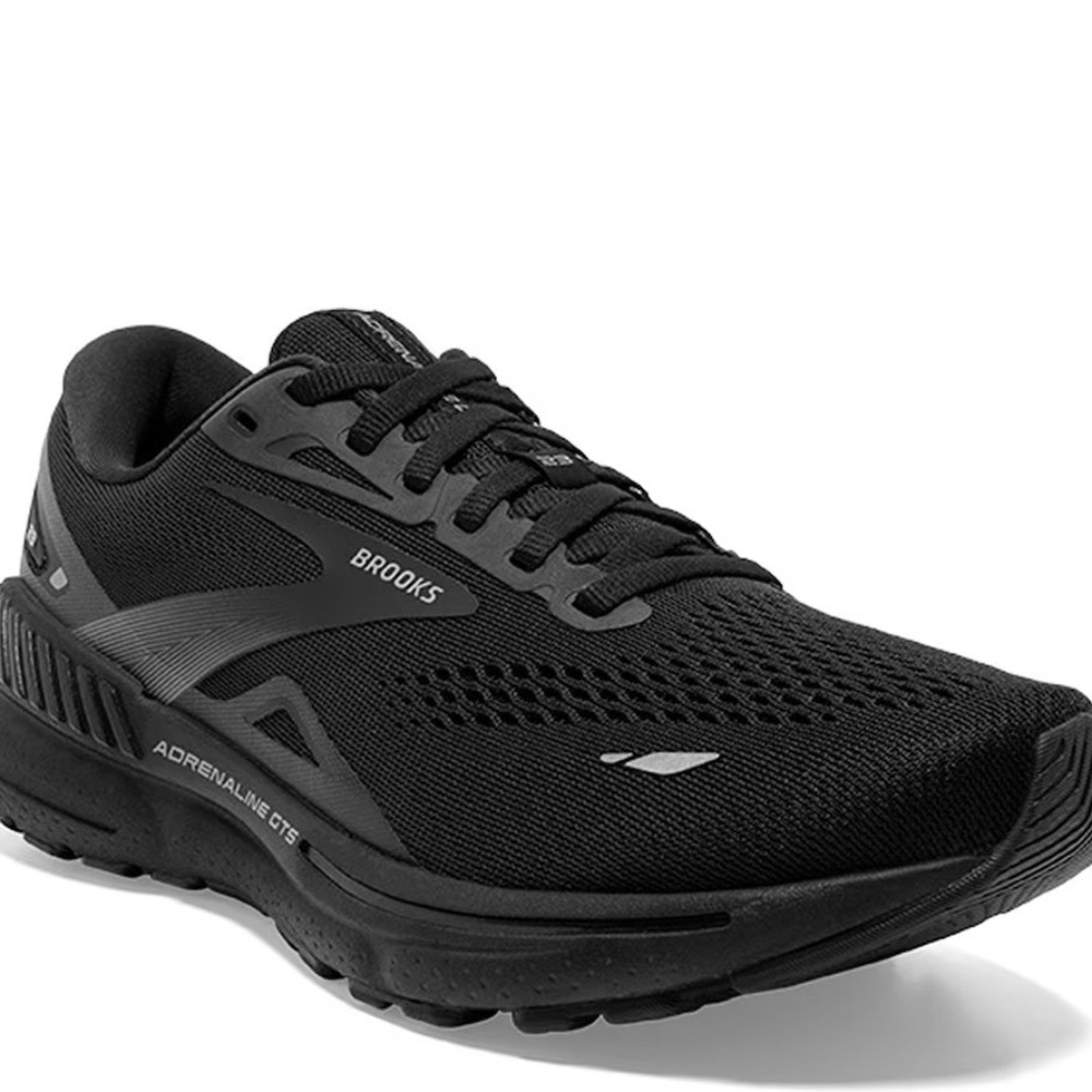 NIB Brooks Women’s Adrenaline GTS 23 Black Size 8